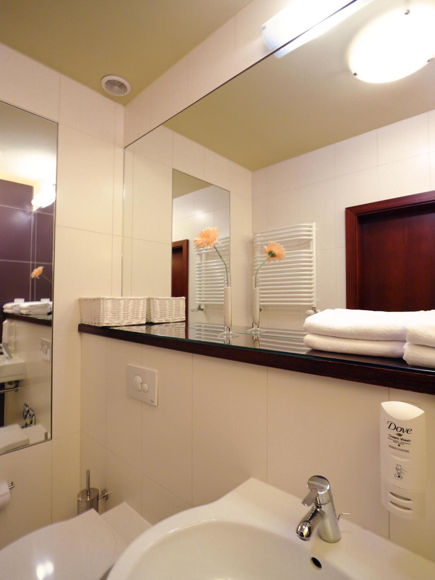 אופולה Apartamenty Zlota Nic מראה חיצוני תמונה